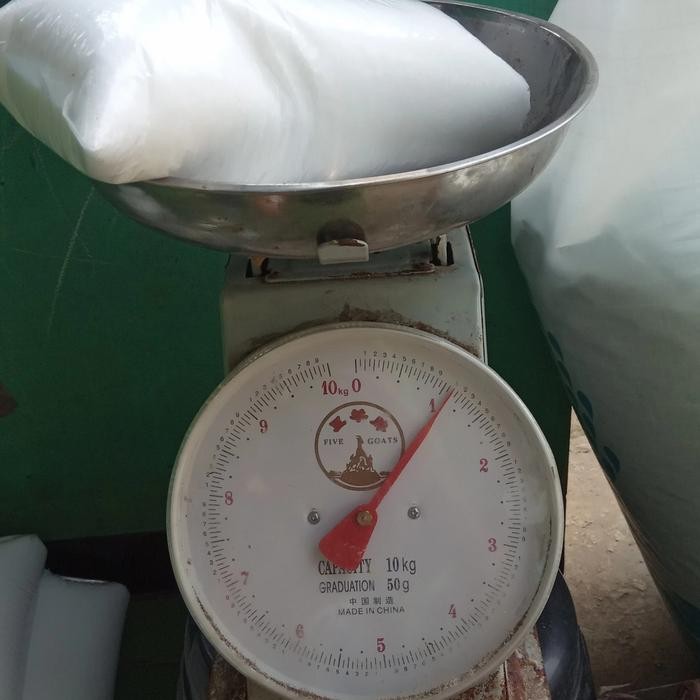 pupuk urea putih pupuk rumput