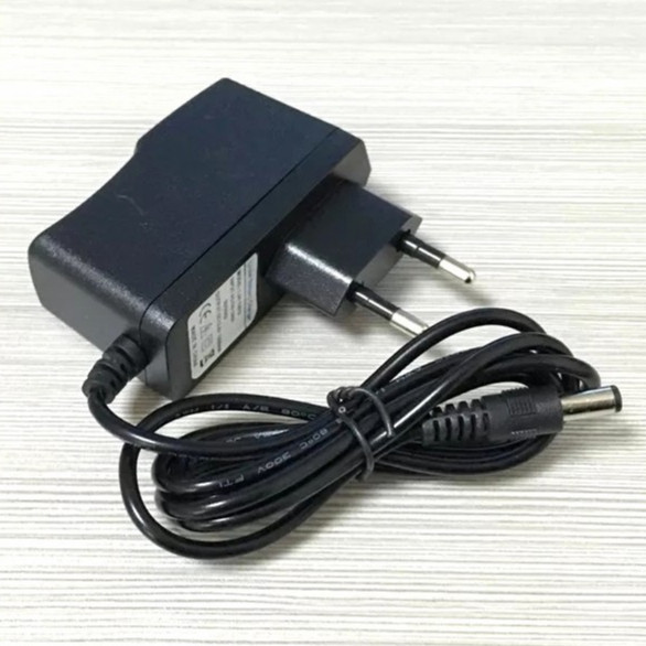 Adaptor 16.8V 0.8A Power Supply Battery Charger Baterai Lithium 4S