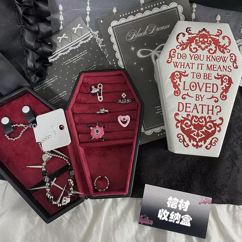 

Elegant Gothic Mini Halloween Coffin Jewelry Box Earring Ring Necklace Bracelet Jewelry Portable Travel Jewelry Storage Box