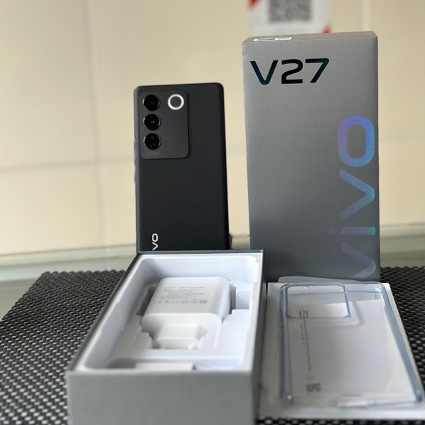 Vivo V27 5G Ram 8 Rom 256GB Second Resmi