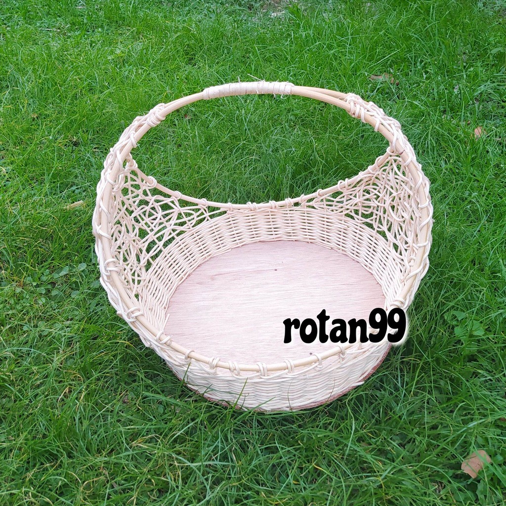 

keranjang cincin / keranjang rotan / keranjang parcel rotan/ hampers