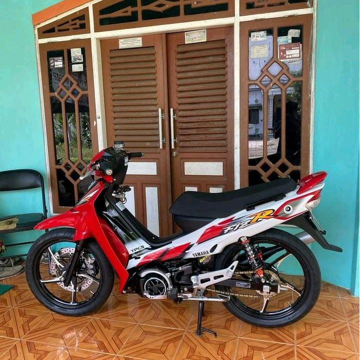striping lis sticker standar ori yamaha fiz R 2001 merah putih fiz R