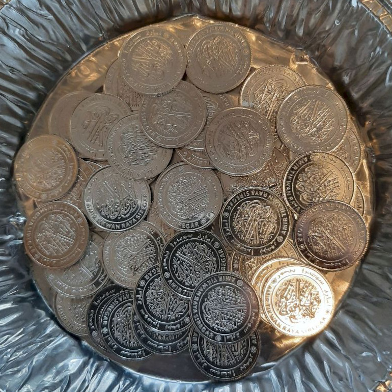 KOIN PERAK 1 DIRHAM WAKALA AMIR TIKWAN SILVER COIN (SB)