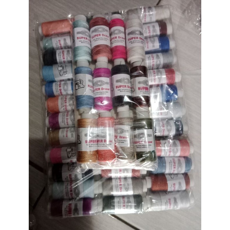 (1 Renceng isi 36 pcs) Benang Jahit Lembaran Isi 36 Pcs / Benang Jahit Renteng Warna Warni Ekonomis 
