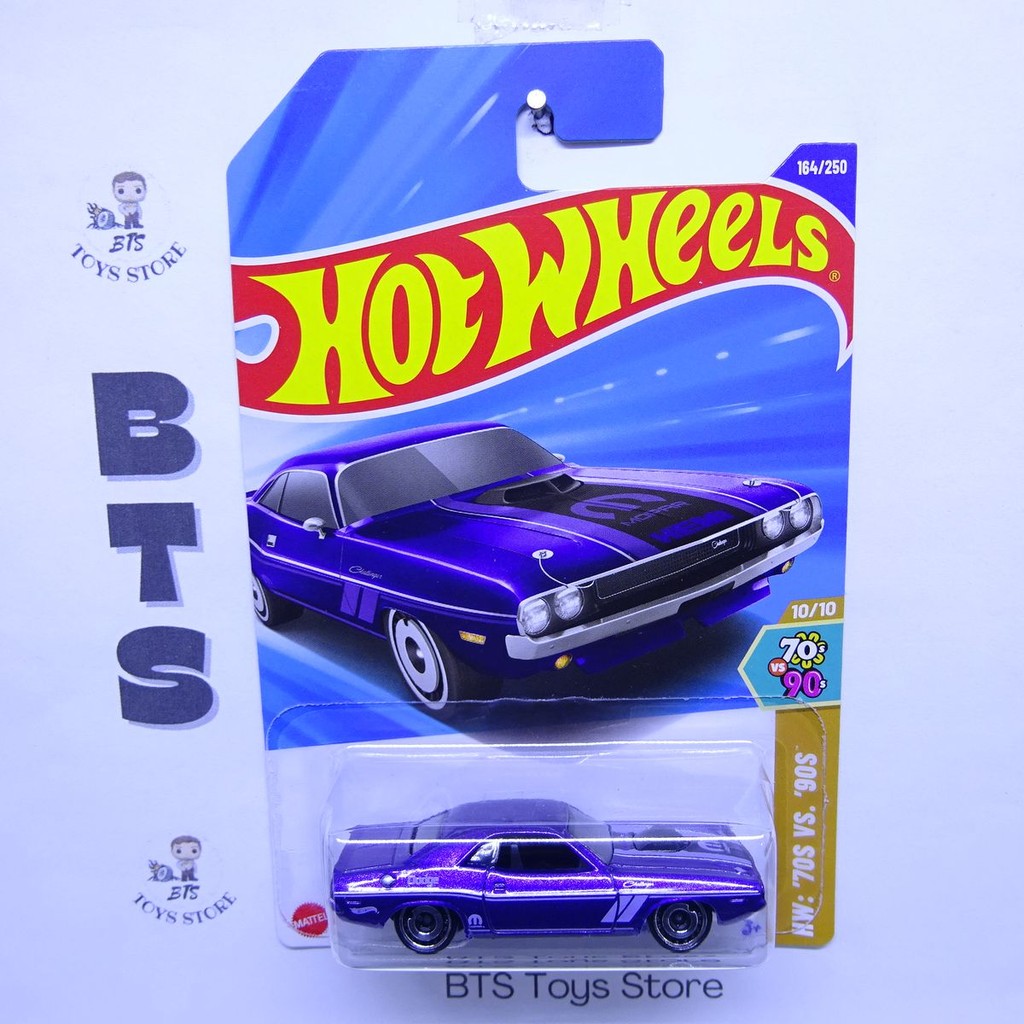 Hot Wheels 70 Dodge Hemi Challenger Ungu