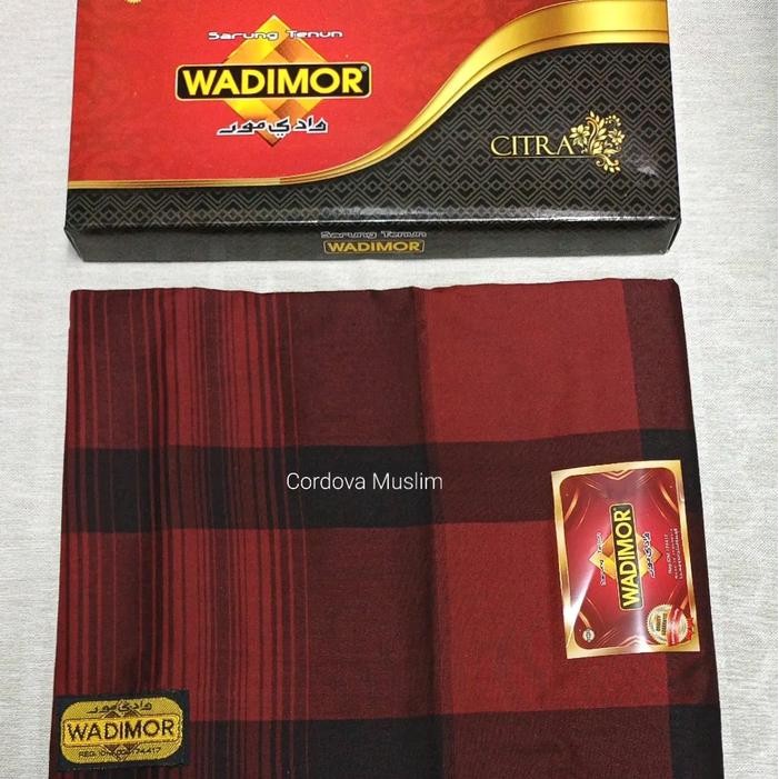 SARUNG WADIMOR DEWASA KOTAK-KOTAK MANISE - Merah