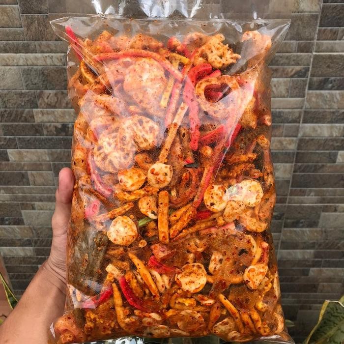 

SEBLAK CAMPUR/MIX (jaat,jengkol,rafael,sebring,makroni,basreng) 1kg DAN 500GRAM Pedas - 1kg Terlaris