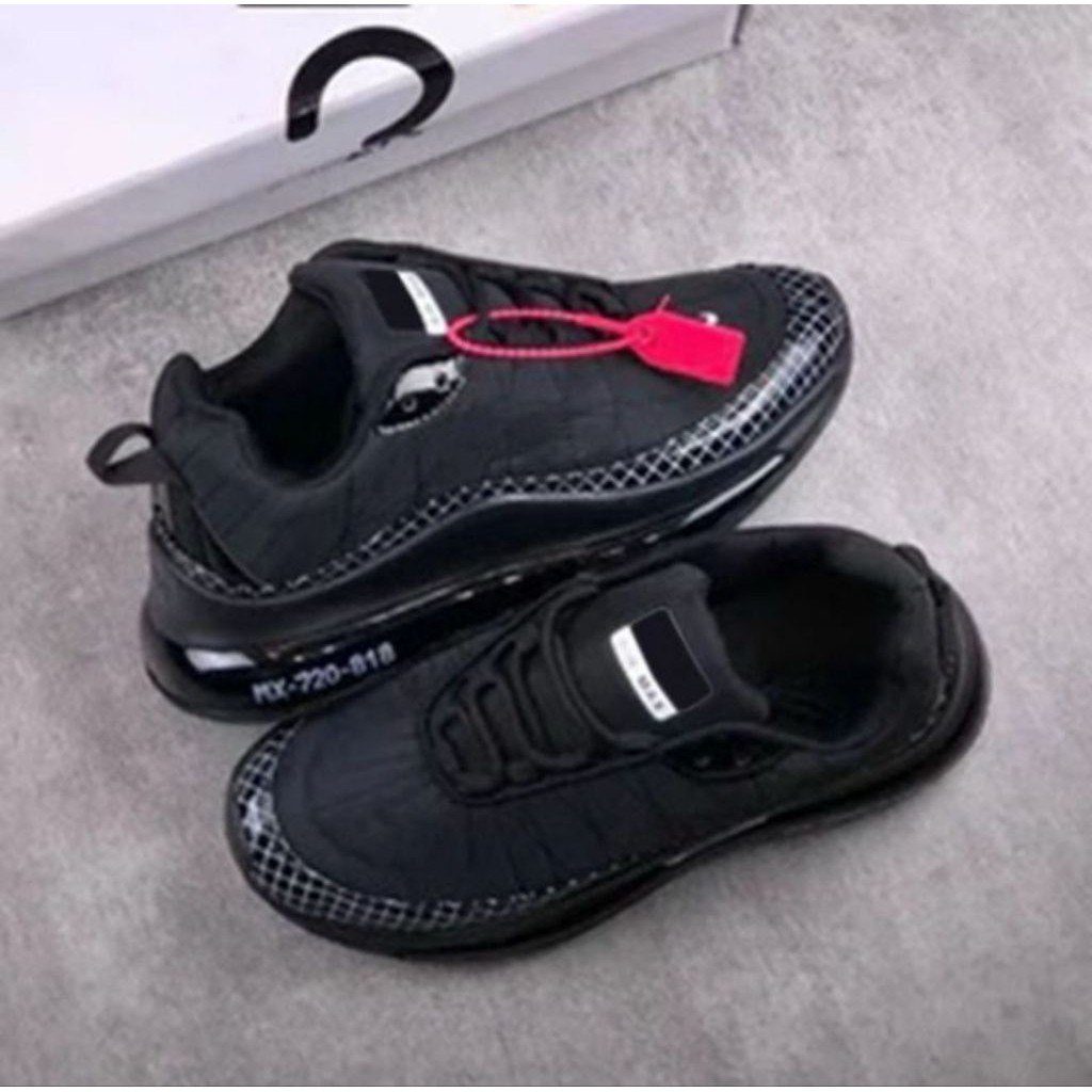 GENIALLSHOP sepatu sneakers am 720-818 Terbaru