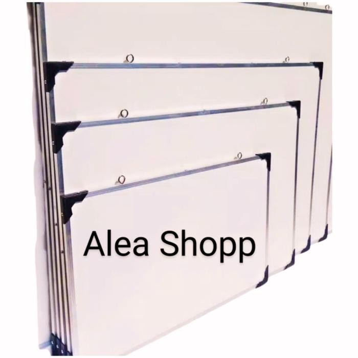 

Papan Tulis White board Gantung 60x90 cm.