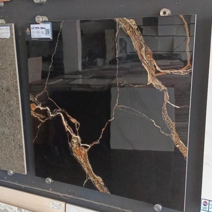 Granit 60x60 Motif Marmer Zameta Black ARNA _Lokal