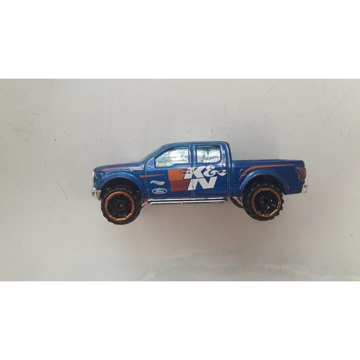 DIECAST  HOTWHEELS  '15 FORD F150 TRUCK K&N FJW46 LOOSE