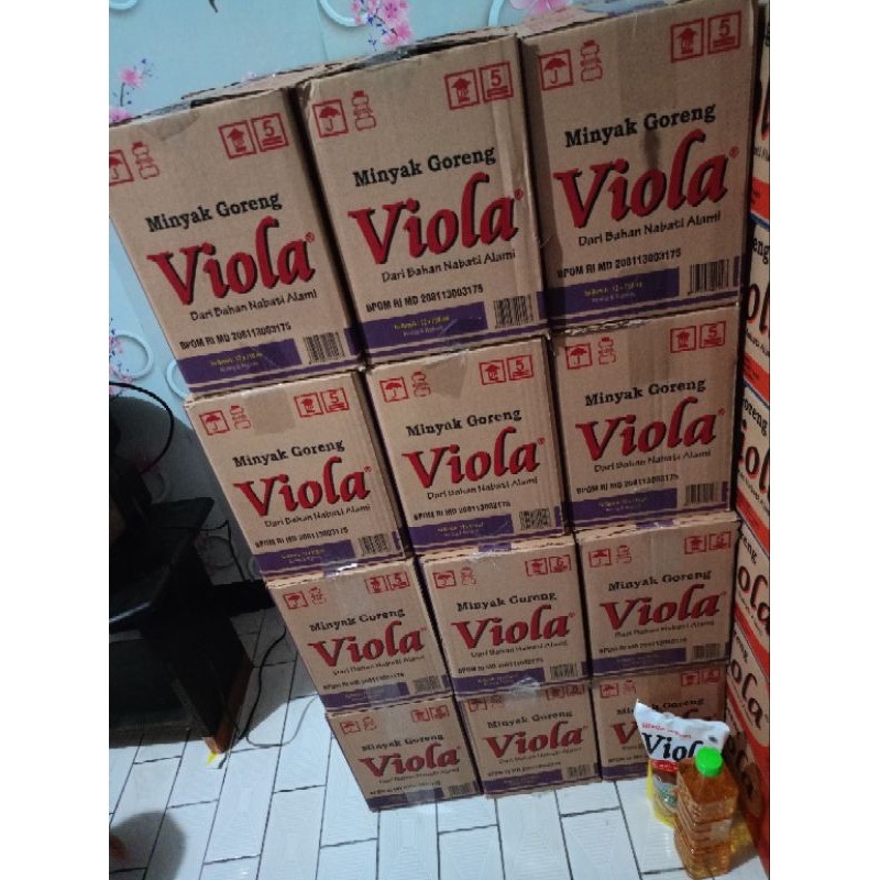 

minyak goreng viola vl900 1dus isi (12pcs)