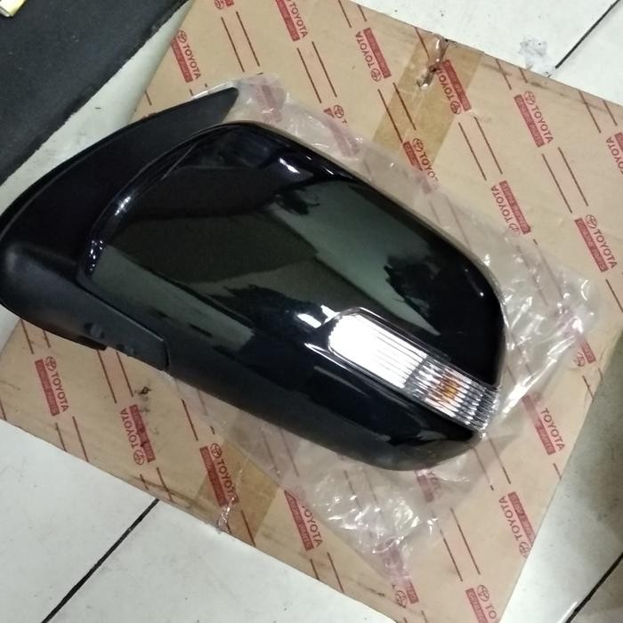 spion fortuner original 2013