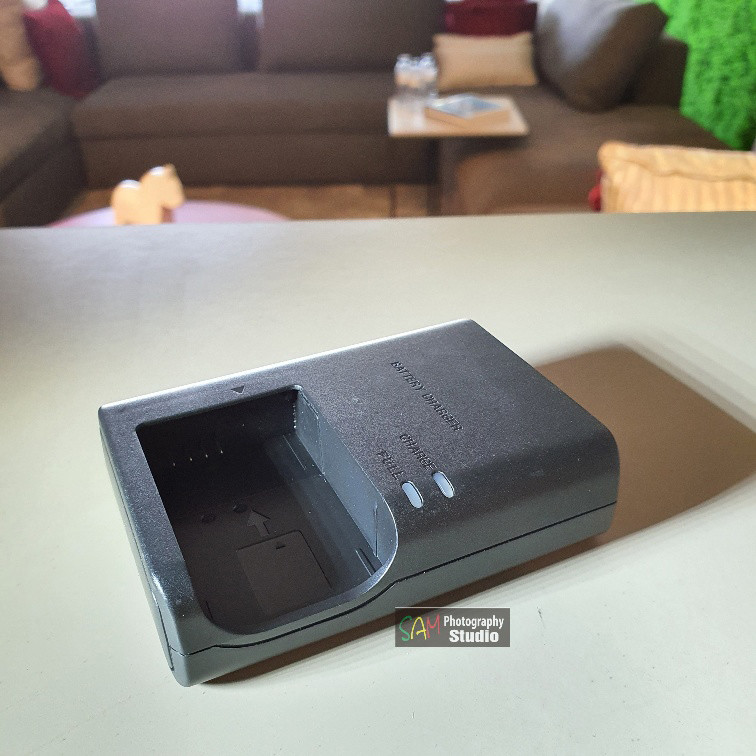 CHARGER Compatible untuk CANON Kamera DLSR lengkap kabel 1000D 1200D 4000D 550D 600D 700D M10 M50 M1