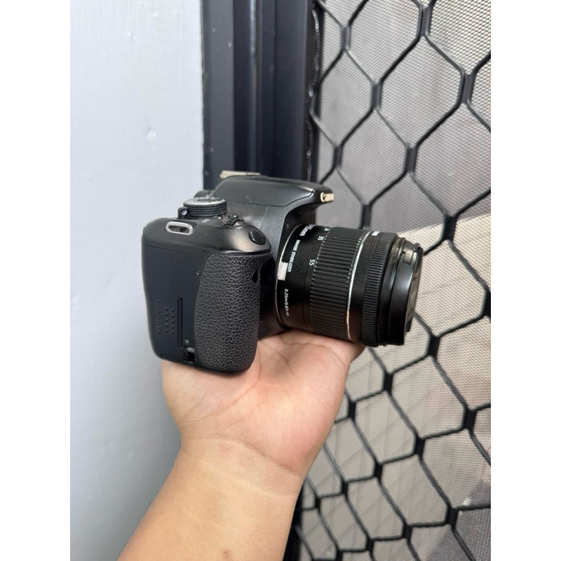 [KAMERA DSLR] CANON EOS 600D BLACK MULUS SECOND BER ORIGINALCO