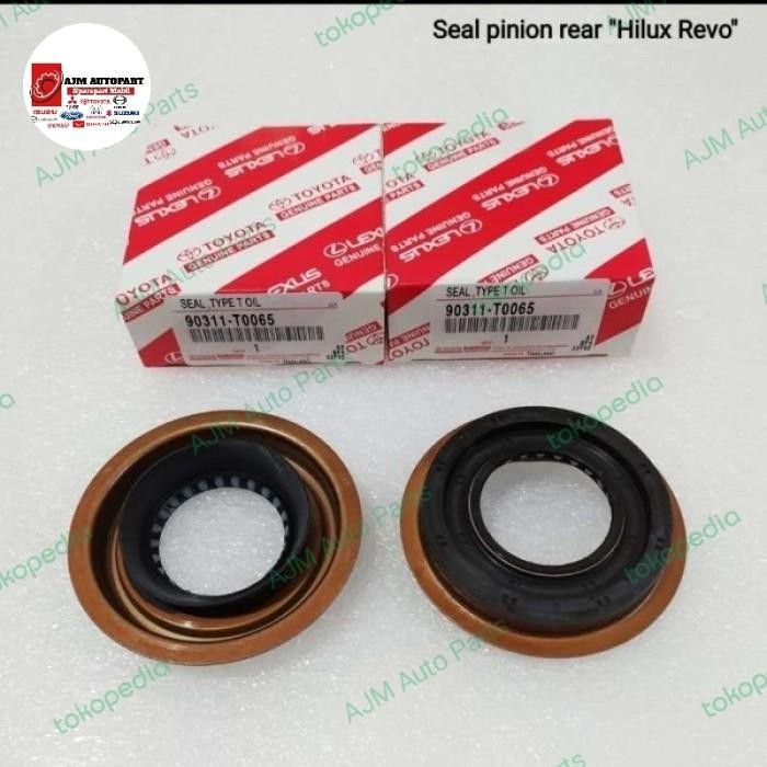 Oil Seal Gardan Belakang / Seal Pinion Belakang Hilux Revo T0065