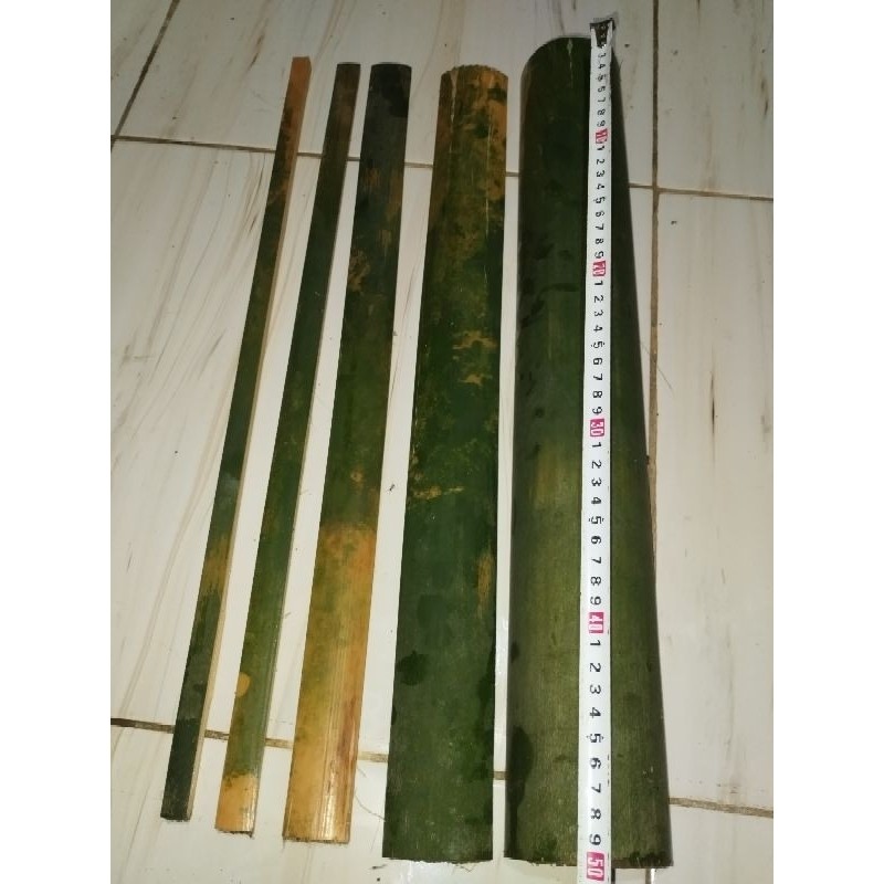 

Bilah Bambu Hijau/Tali rautan untuk bahan kerajinan panjang 50 cm lebar 1 - 3 cm kreatif store
