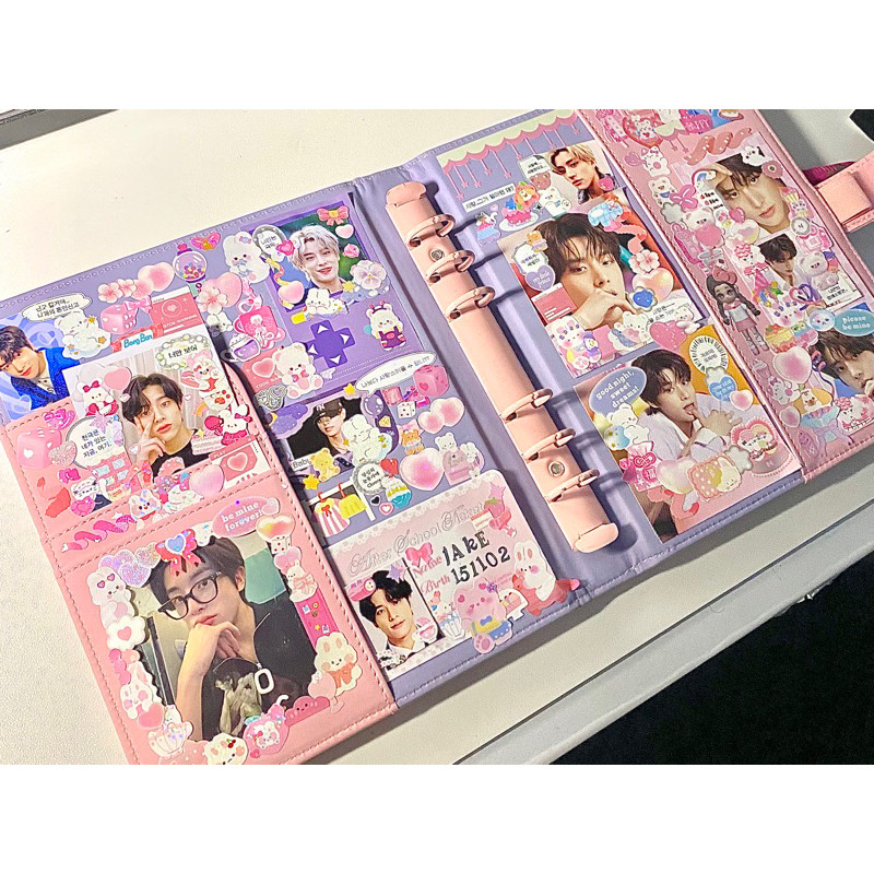 

binder decomms (deco comissions)