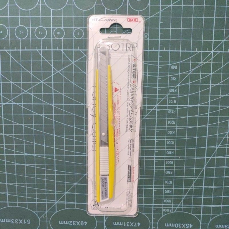 

NT A-301RP-Y Pisau Cutter 9mm Kuning Knife Type A