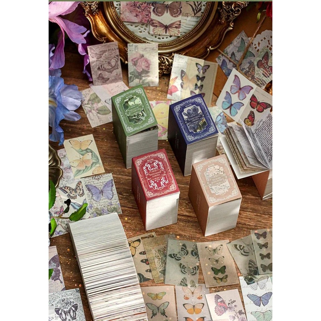 

4 Style 360sheets/book Material Book Retro Collector's Series Ins Flower Butterfly Simple Handbook Base Decoration Paper