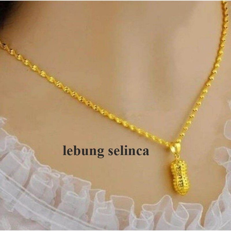 PERHIASAN WANITA Kalung titanium melintir liontin kacang.lapis emas 24k anti karat,kalung titanium a