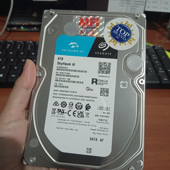 SEAGATE SKYHAWK HDD MFI 8TB HARD DISK INTERNAL CCTV GARANSI 3 TAHUN