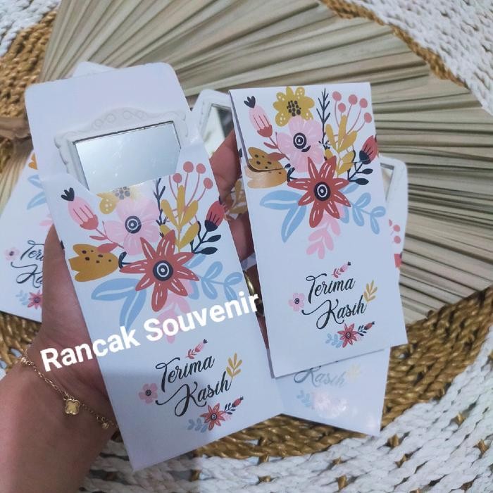 R S T Isi 50 Pcs Souvenir Kaca Cermin Kotak Kemasan Box Amplop Cantik Souvenir Pernikahan - -, -NG
