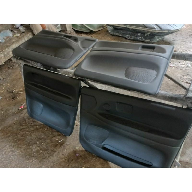 Doortrim kijang kapsul lgx lsx lx