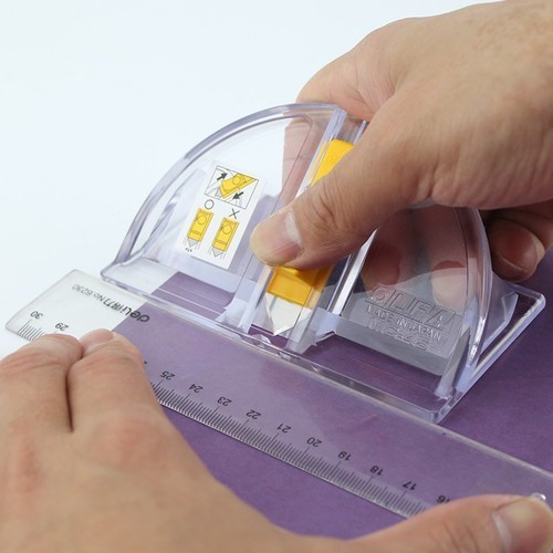 

OLFA MC-45 Pisau Potong Bingkai Mat Cutter Degrees Free Refill 6pcs
