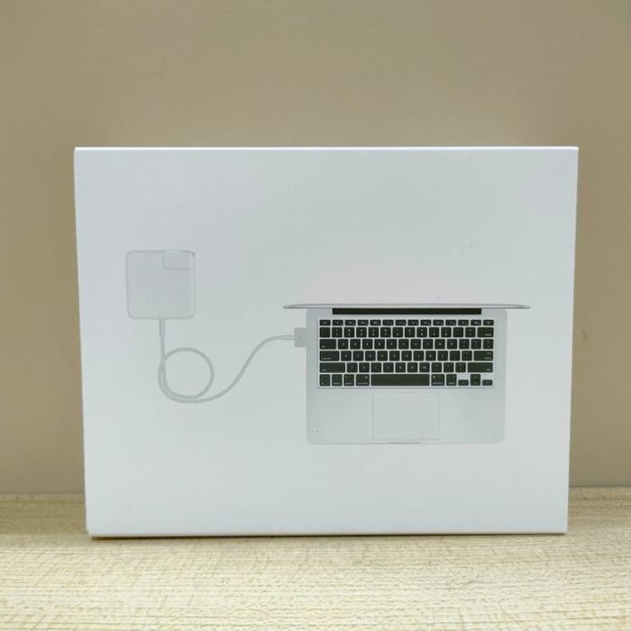 Adaptor Charger Mac Pro 15 Inch A1990 2018 2019 87W USB Type C - Box Kecil
