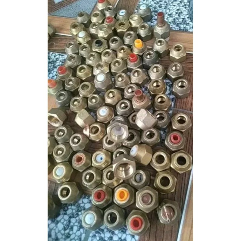 nepple atau nepel pipa 3/8 /alat konektor pipa ac