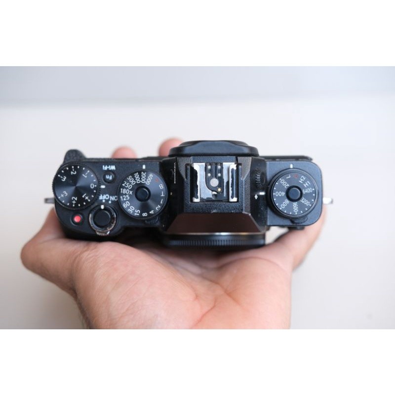 FUJIFILM X-T1 BO FUJIFILM XT1BO FUJIFILM XT-1 BODY ONLY FULLSET BEKAS MULUS BUKAN XT2 XT-2 X-T2 INI 