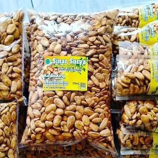

Cemilan Biji Kedawung Matang 1kg - 1000 gram