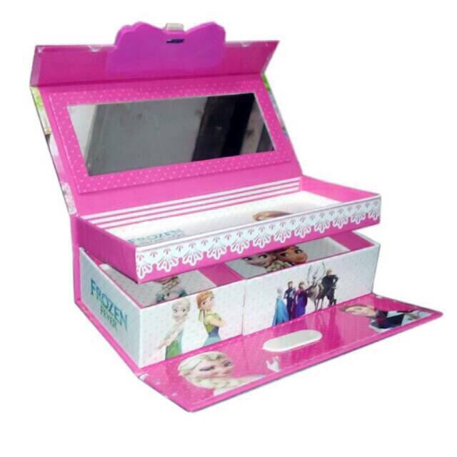 

AKS54~ [Trend Mainan] Tempat pensil kode - RANDOM COWOK