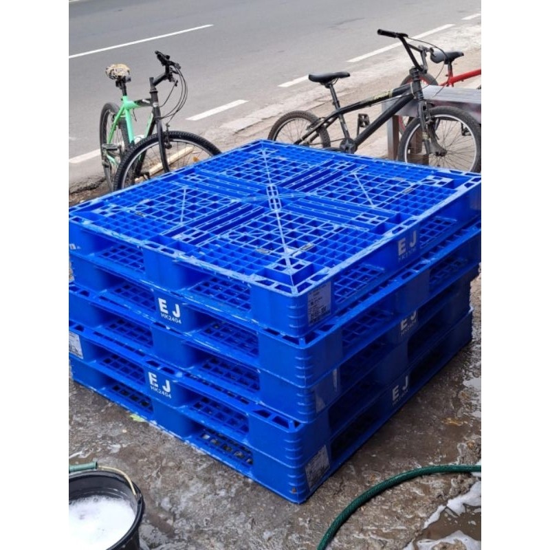 

pallet plastik ukuran 110x110x12