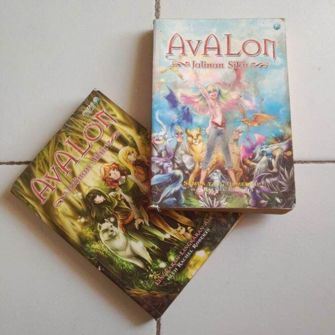 Novel AVALON Jalinan Sihir by Rachel Roberts Original Bekas Baca Deskripsi