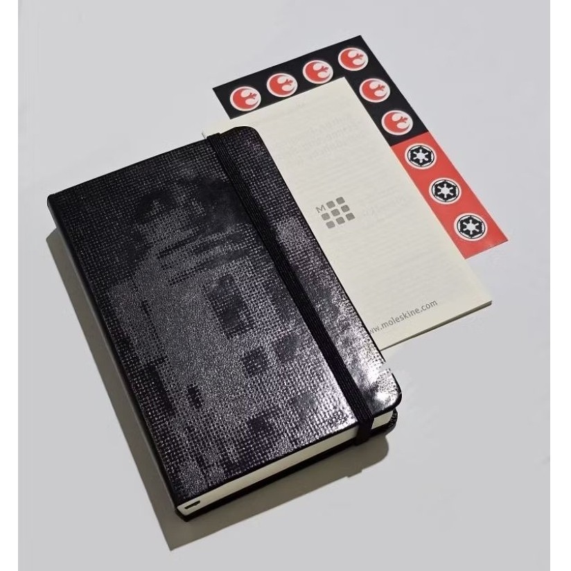 

Moleskine Plain Notebook Star Wars Limited Edition - Expanded Pages