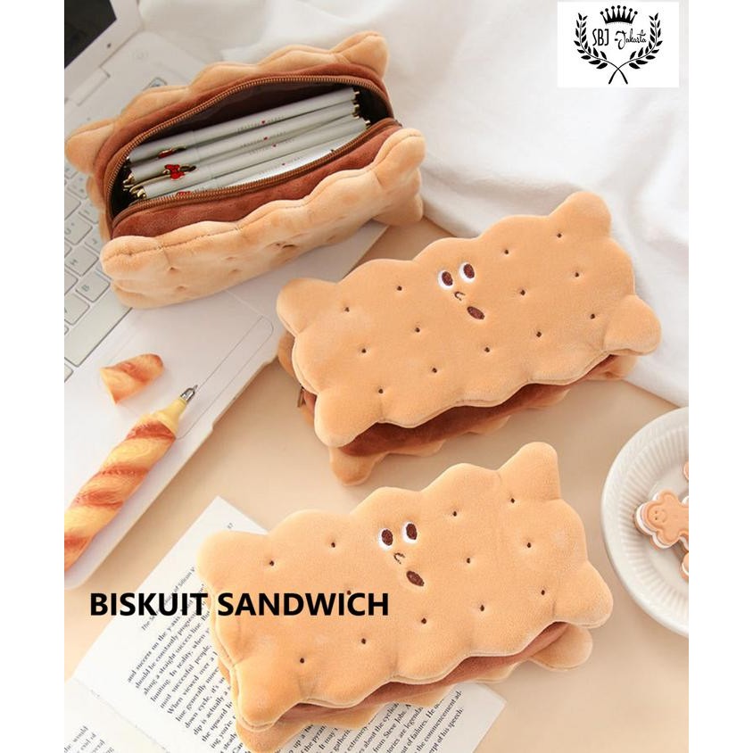 

BEST- [Kuyamol] Tempat Pensil Cute Tempat pensil kain Kotak pensil Pencil case karakter roti french toast - Biscuit