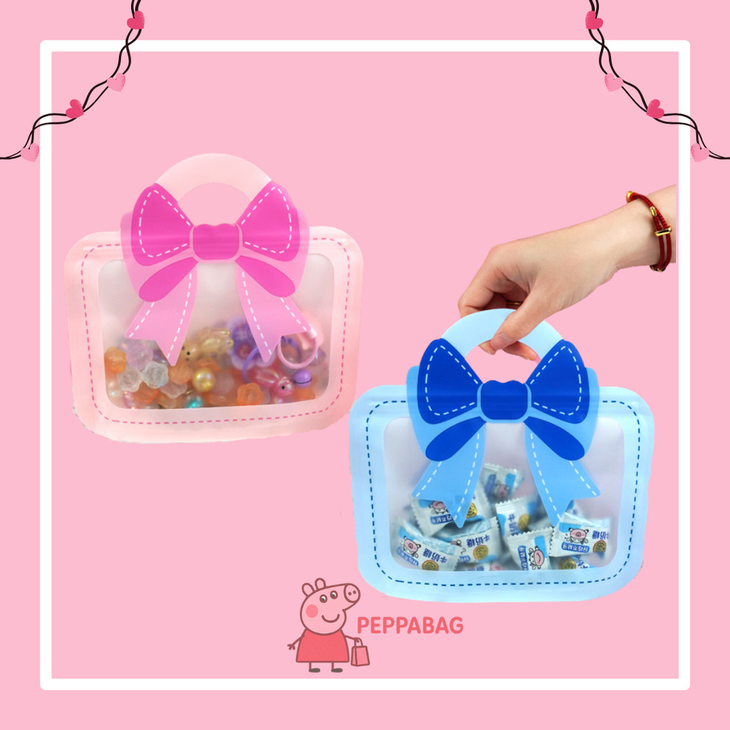 

Plastik Bingkisan Ziplock Standing Goodie Bag Kemasan Cookies Candy 3D Pita / Goodie Bag Pita Ziplock - ES0581