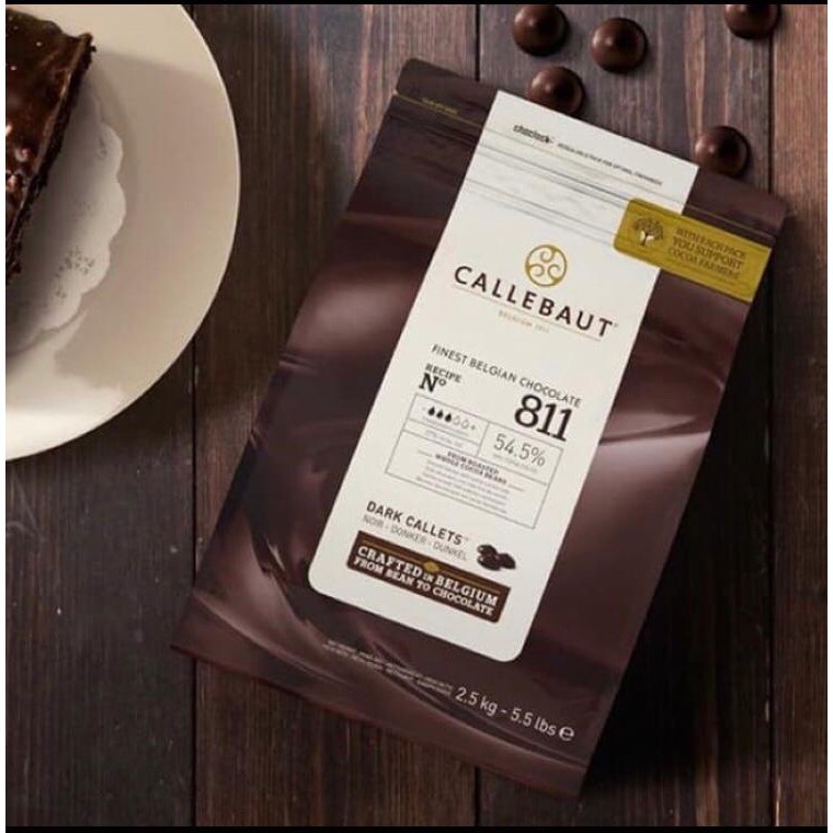 

Barey Callebaut 811 Dark Chocolate Callets Rep 1kg- Couverture 54.5% - Gosend/Grab Only!!! !!!