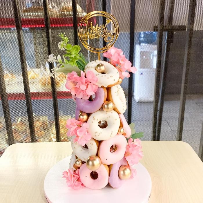

Donat/Donat Bolong/Donat tema Flower/Donat Tower Catering Malang DMT