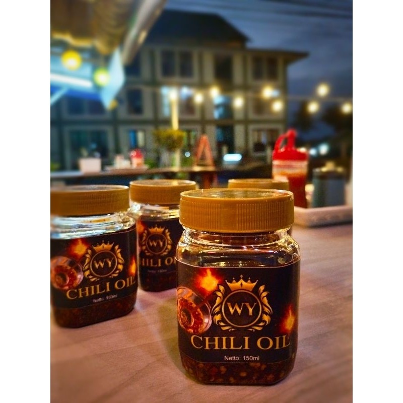 

TermurahWY Chili Oil/Chili Oil/Sambal Chili Oil/Chili Oil Halal/Produksi WY/Khas Daun Jeruk 150 mlnew