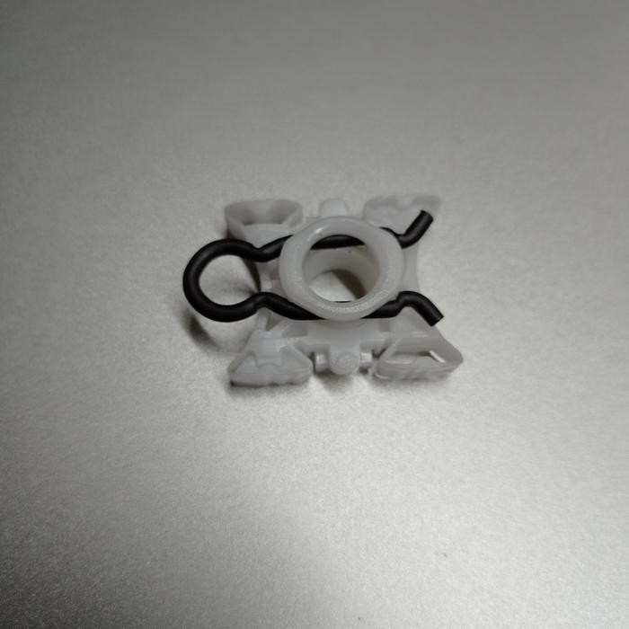 klip plastik regulator /sliding piece Bmw E36 E34 quality