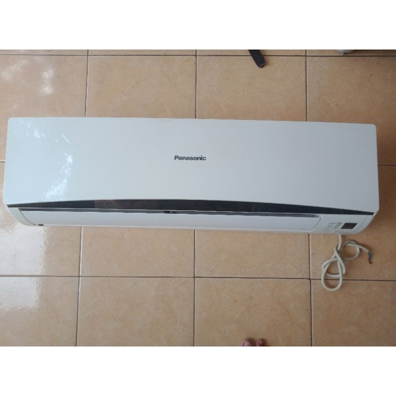 KIPAS ANGIN MODEL AC REMOTAN CO