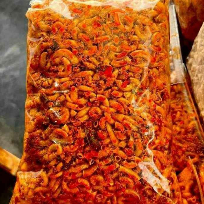 

TERMURAH !! Makaroni Pedas Daun Jeruk Makaroni Pipa Pedas 250gr