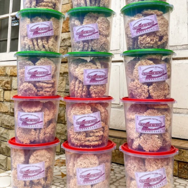 

Rengginang Matang Mateng Toples Bukan Mentah Terasi Bawang Ketan Hitam Original Kerupuk