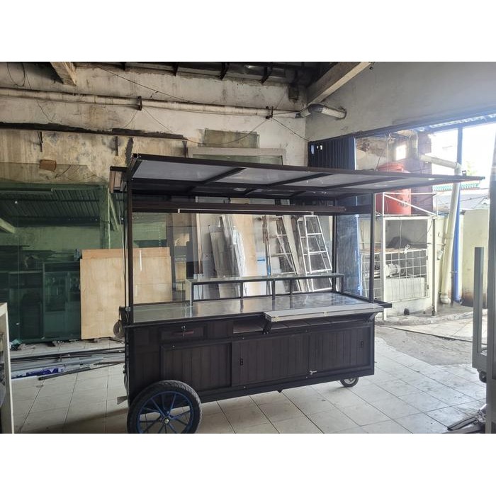 Gerobak Martabak Uk P.200 L.60 T.185 +Roda Motor Jari Jari Besi + Tutup Pet Warna Silver Sesuai Gamb