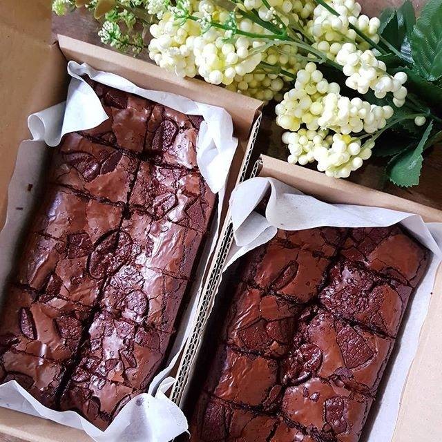 

Triplechoc Fudgy Brownie