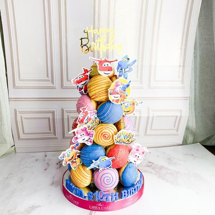 

Donat/Donat Ulang tahun/Donat tema Super Wings/Kue Birthday Catering Malang DMT