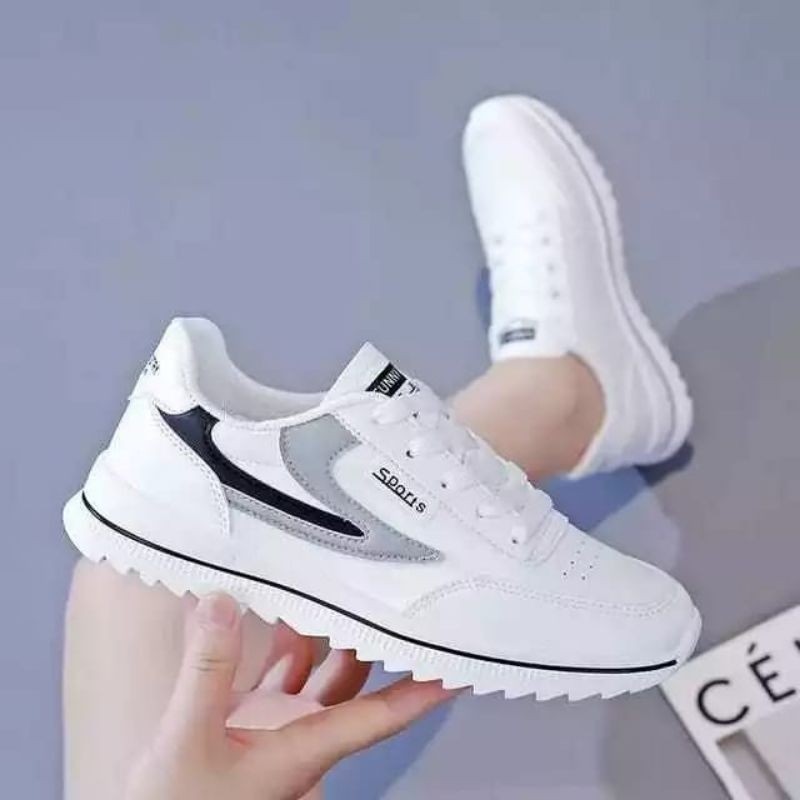 sepatu wanita terbaru sepatu casual kekinian sepatu wanita putih